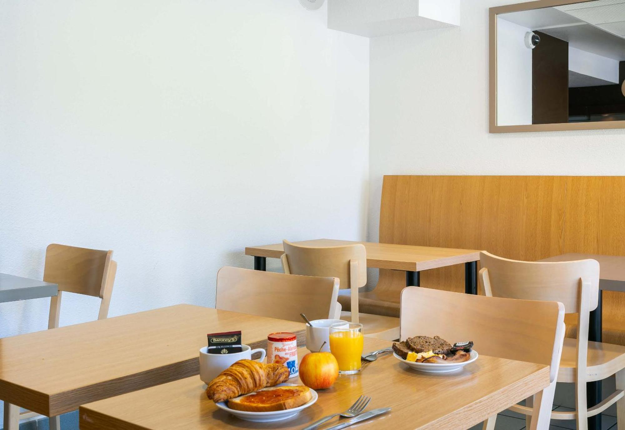 B&B Hotel Lorient Lanester Zewnętrze zdjęcie
